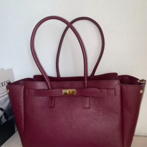 Modèle Monica en cuir de vachette 🇮🇹 Bordeaux