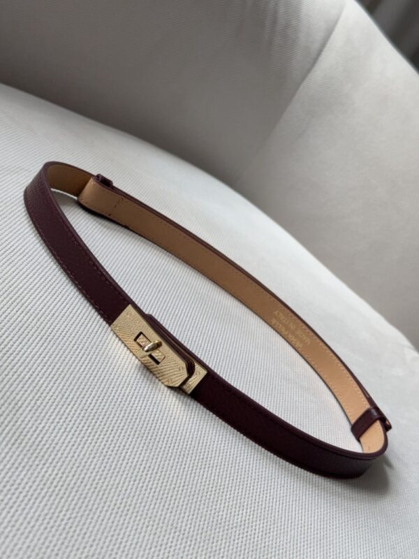 Ceinture inspi H en cuir véritable 🇮🇹
Chocolat