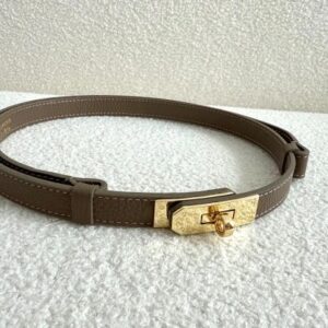 Ceinture inspi H en cuir véritable 🇮🇹
Taupe